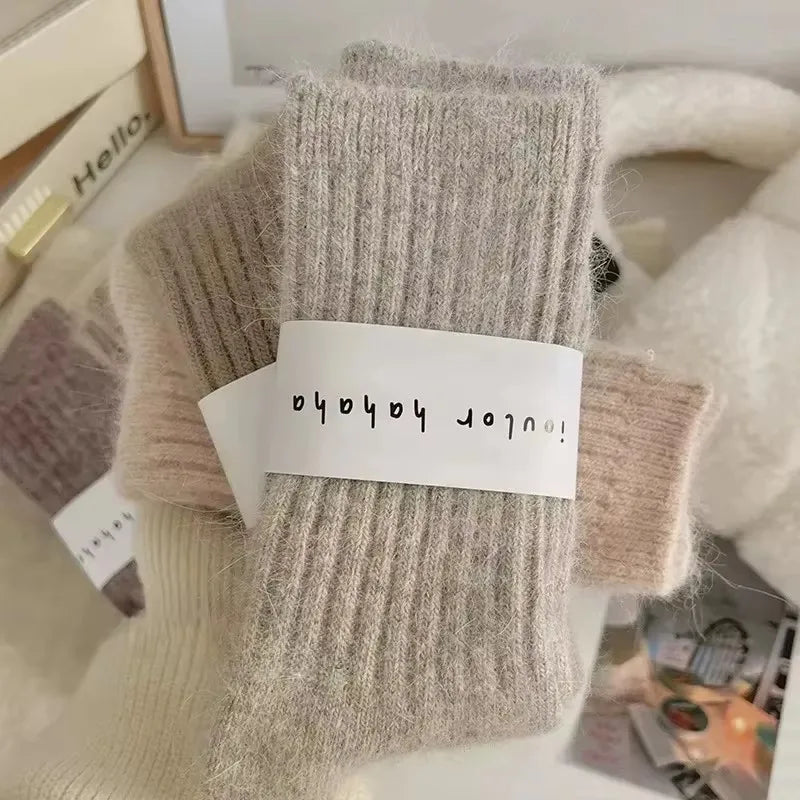 Cozy Mid-Tube Thermal Socks for Women – Solid Color Harajuku Style
