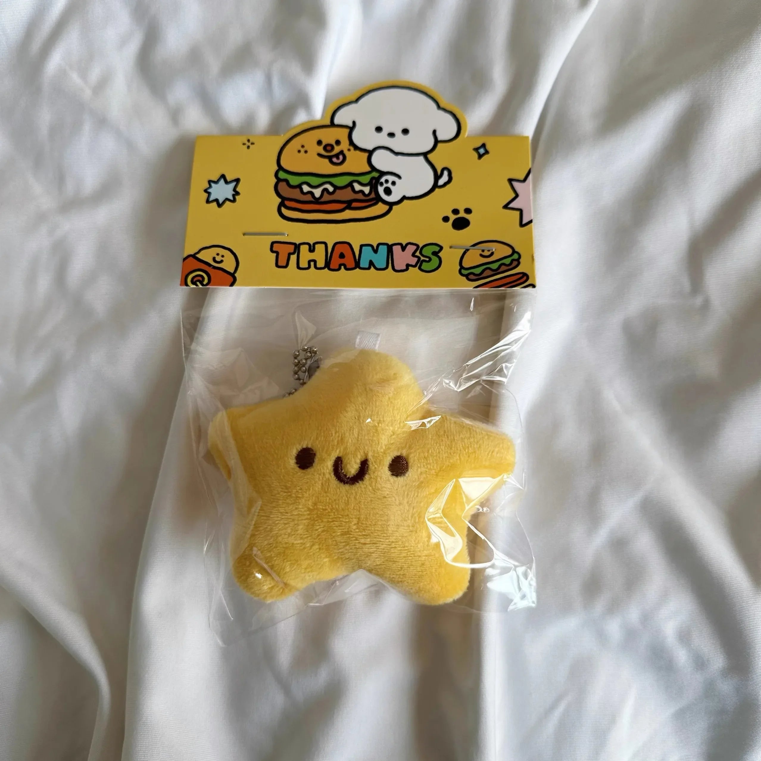 Cute Star Plush Keychain – Squeaky Yellow Mini Star Pendant