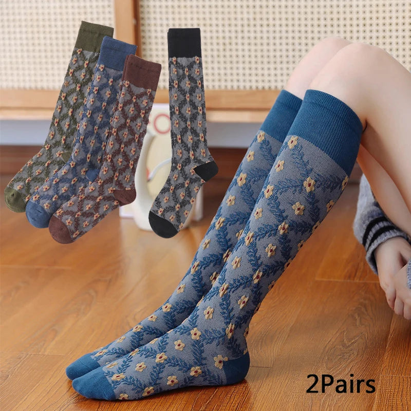Women Retro Floral Knee-High Socks 2-Pack (Calf-Length, One Size)