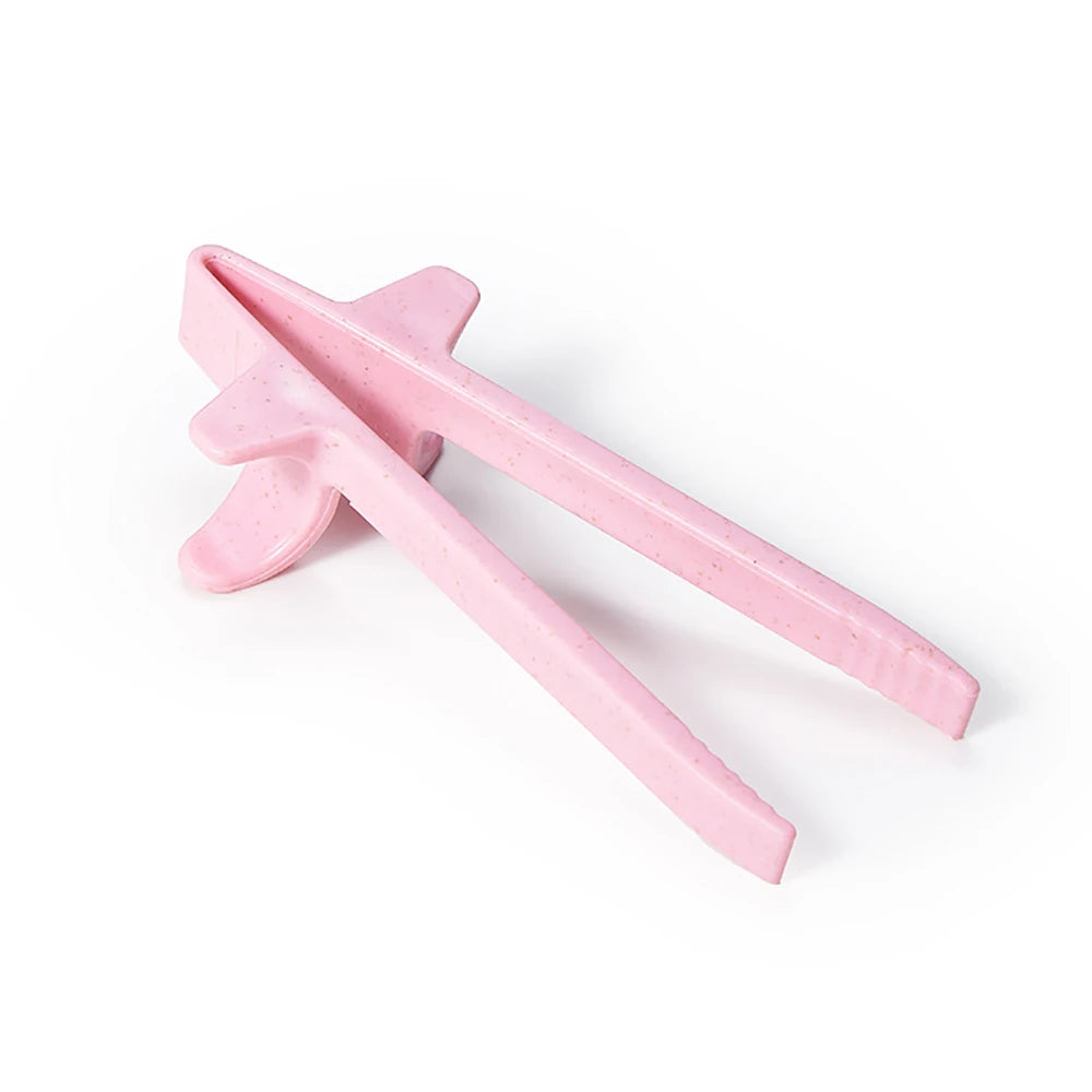 Eco-Friendly Finger Chopsticks – Clean Snack Tool for Gaming, Work & Study