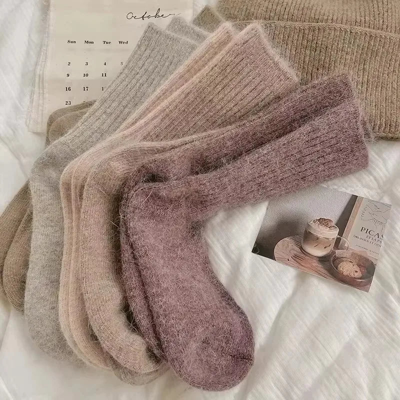 Cozy Mid-Tube Thermal Socks for Women – Solid Color Harajuku Style